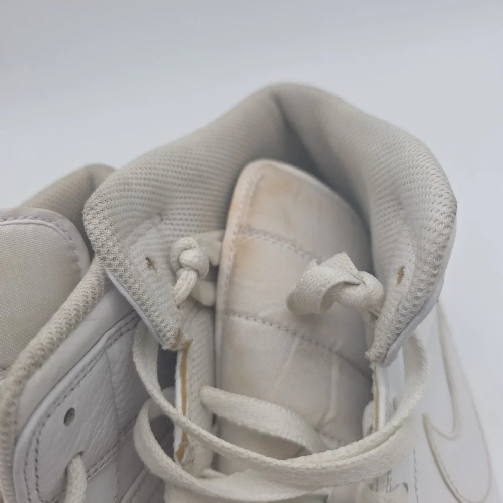 Jordan 1 Mid Triple White 2021 554724-130 Basketball Shoes Men's Size 12